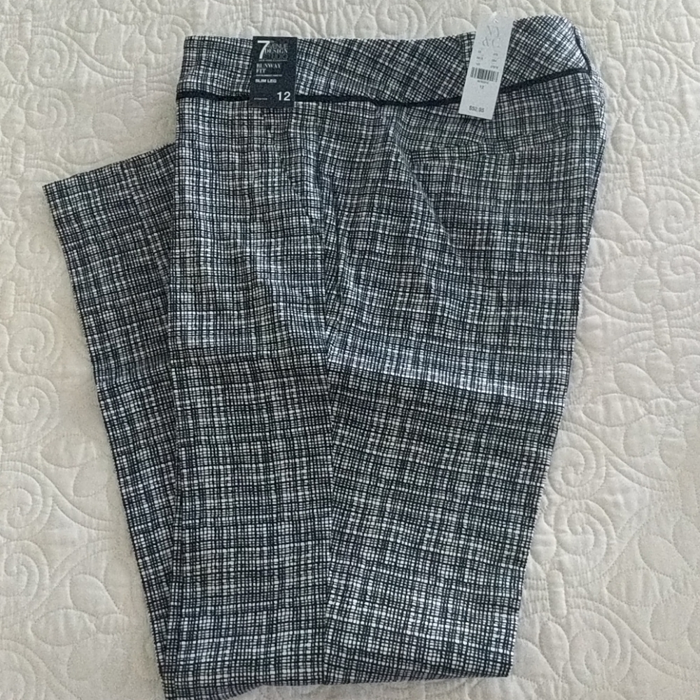 New York & Co Slim Leg Stretch Pants, Size: 12